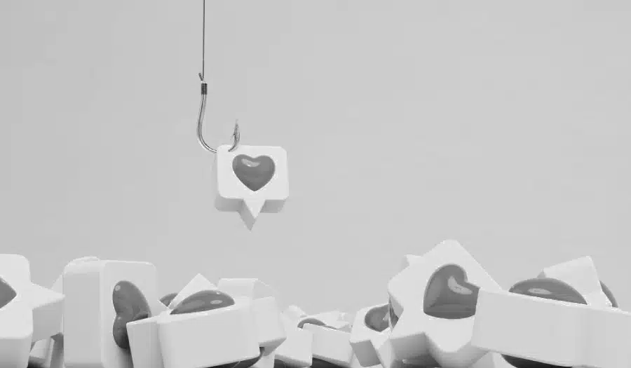 30 Social Media Hooks That Cause Severe Audience Addiction (1) 30 Social Media Hooks That Cause Severe Audience Addiction (1)