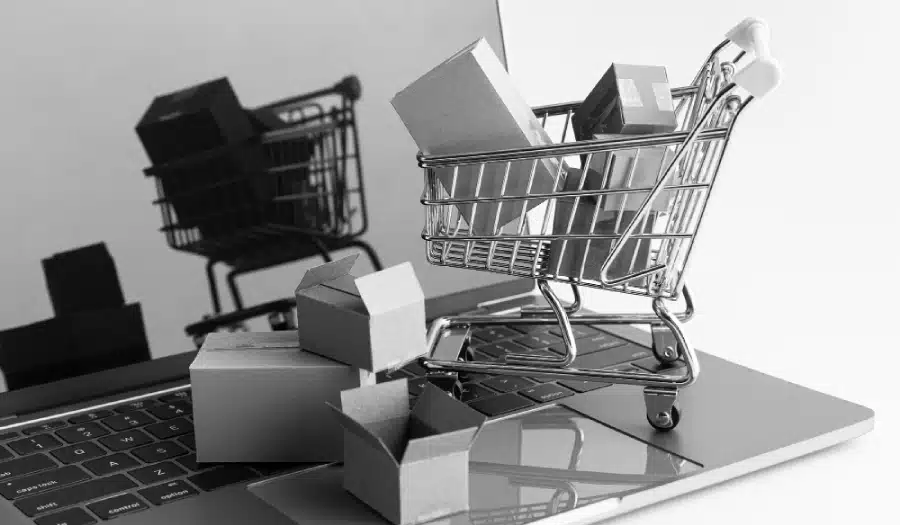 5 Tips to Help Your Ecommerce Brand Get Rid of Dead Stock 5 Tips to Help Your Ecommerce Brand Get Rid of Dead Stock
