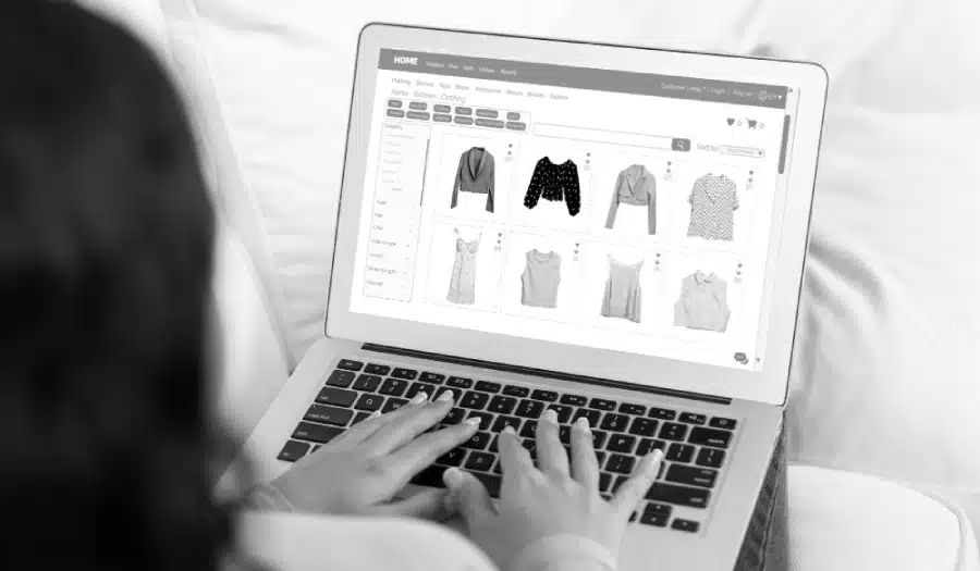 Ecommerce Website Owners_ 4 Critical Areas to Improve User Experience Ecommerce Website Owners_ 4 Critical Areas to Improve User Experience