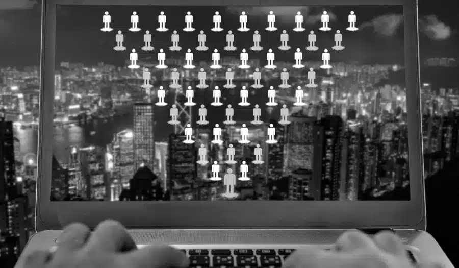 How to Turn Website Visitors into Leads_ 7 Proven Conversion Tactics (1) How to Turn Website Visitors into Leads_ 7 Proven Conversion Tactics (1)