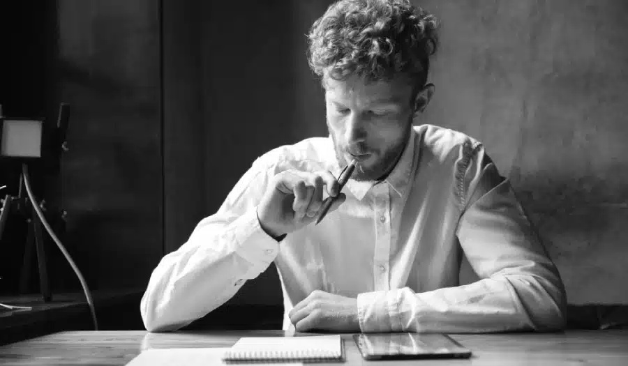 How to Write Better Blog Titles Using Proven Copywriting Frameworks (1) How to Write Better Blog Titles Using Proven Copywriting Frameworks (1)