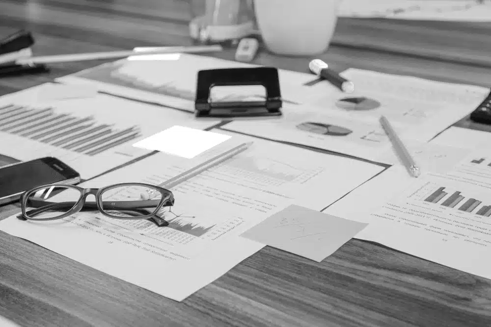 The Start-Up Legal Checklist_ The Essential Documents Every New Business Needs (1) The Start-Up Legal Checklist_ The Essential Documents Every New Business Needs (1)